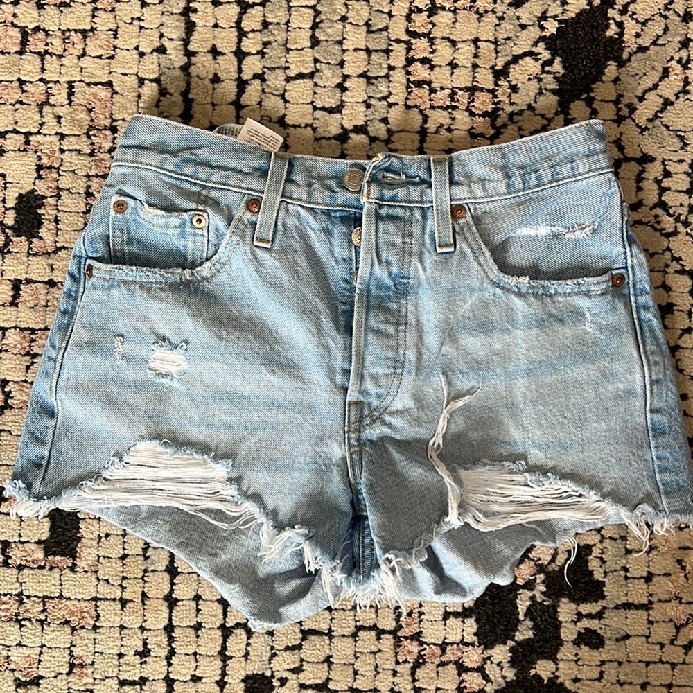 Levi shorts